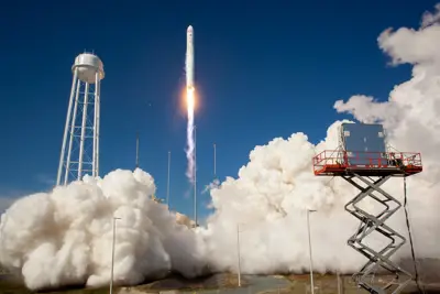 Antares 110 | Cygnus Orb-1 (S.S. G. David Low)