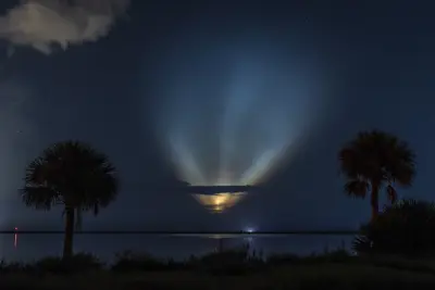 @SpaceX